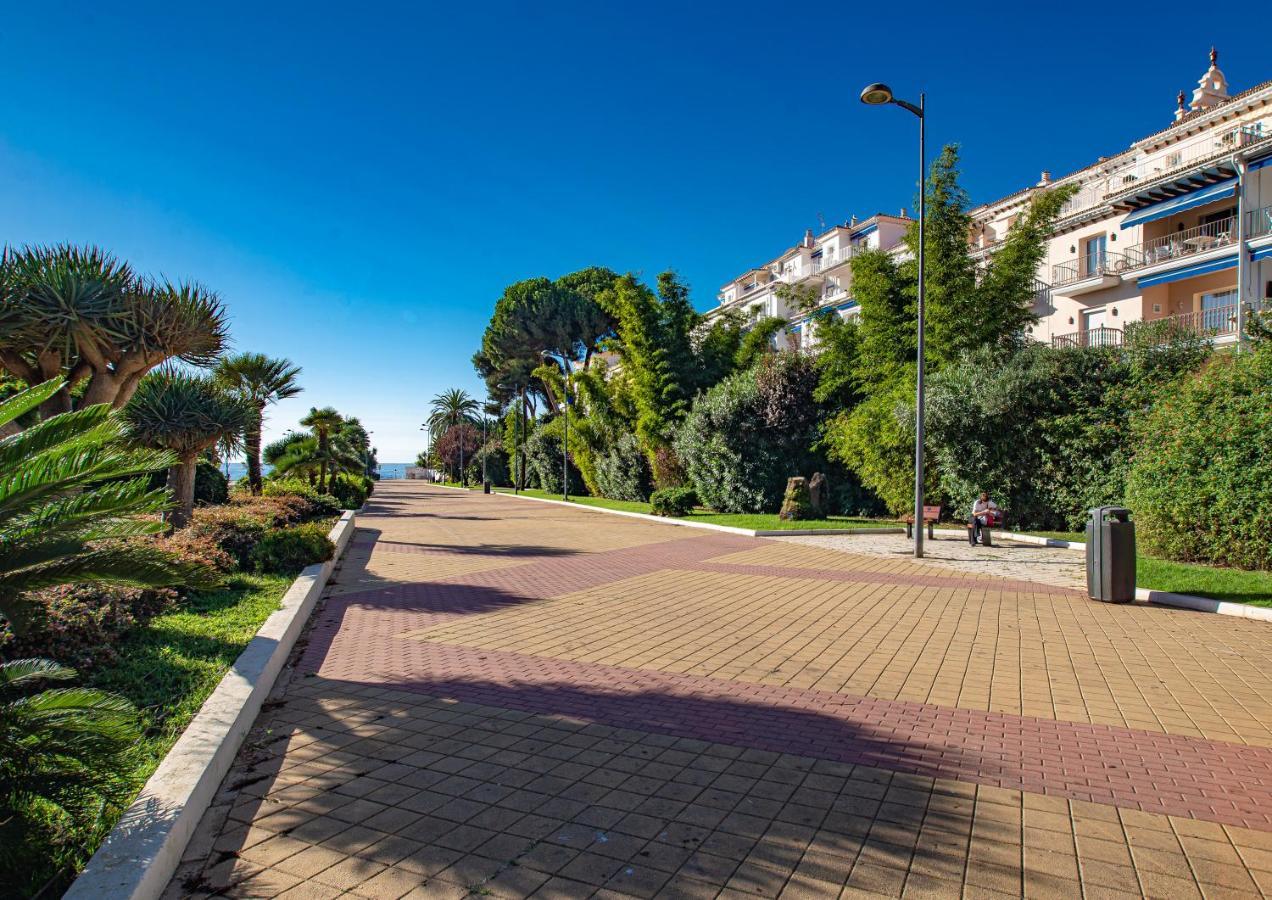 Appartement Modern - 2 Bedrooms, Beachside - Puerto Banus Marbella