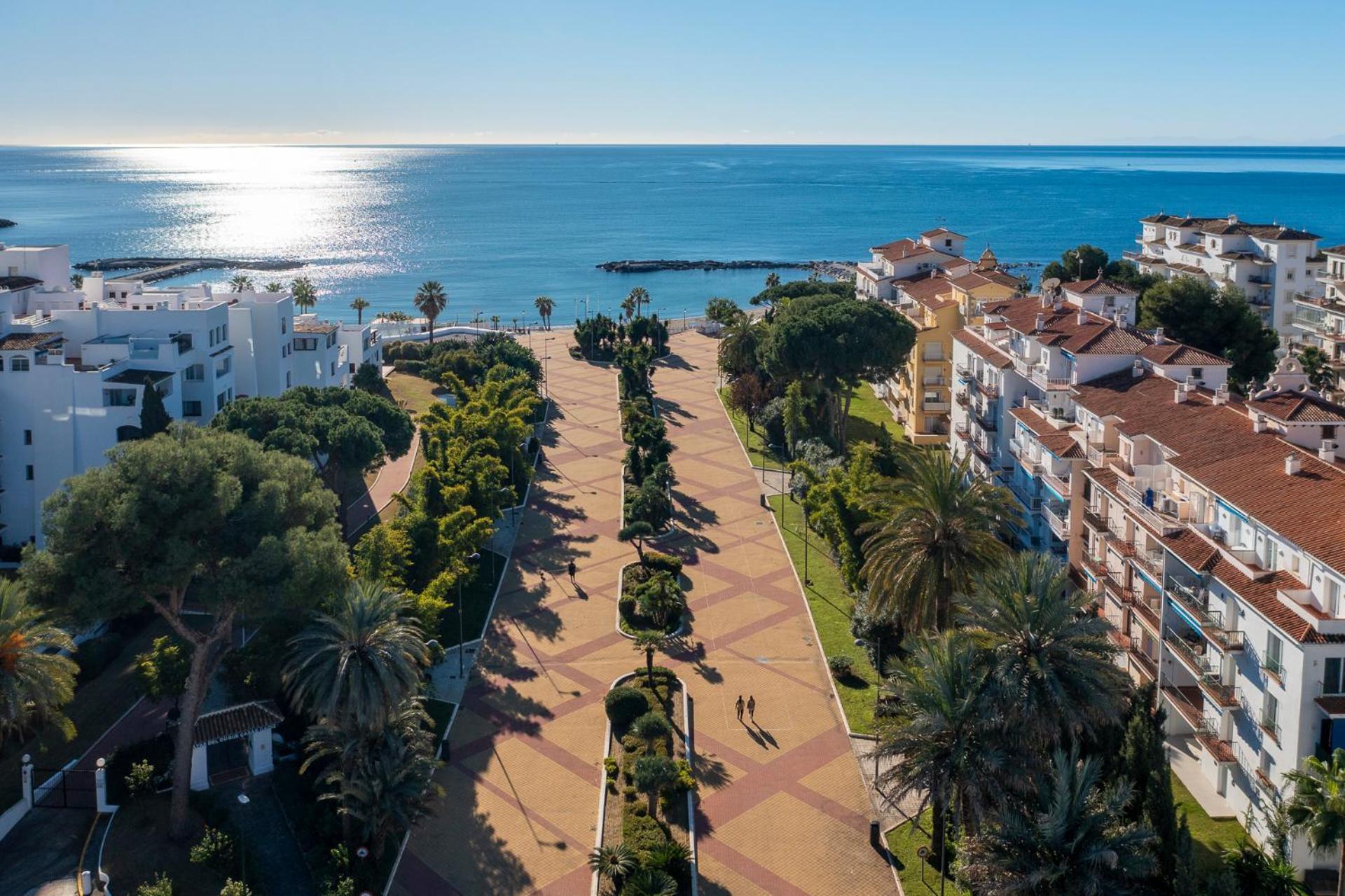 Appartement Modern - 2 Bedrooms, Beachside - Puerto Banus